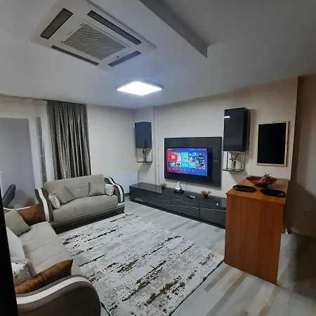 Moon Pera Suites *