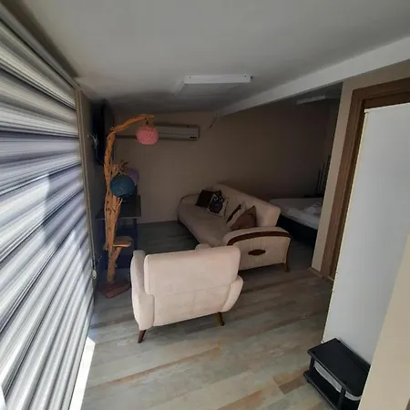 Apartment Moon Pera Suites