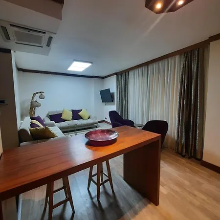 Apartment Moon Pera Suites *