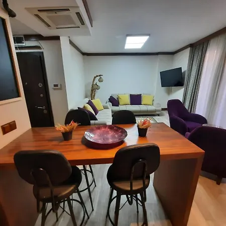 Moon Pera Suites
