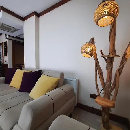 Moon Pera Suites Apartment *