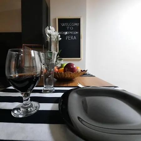 Apartment Moon Pera Suites Istanbul